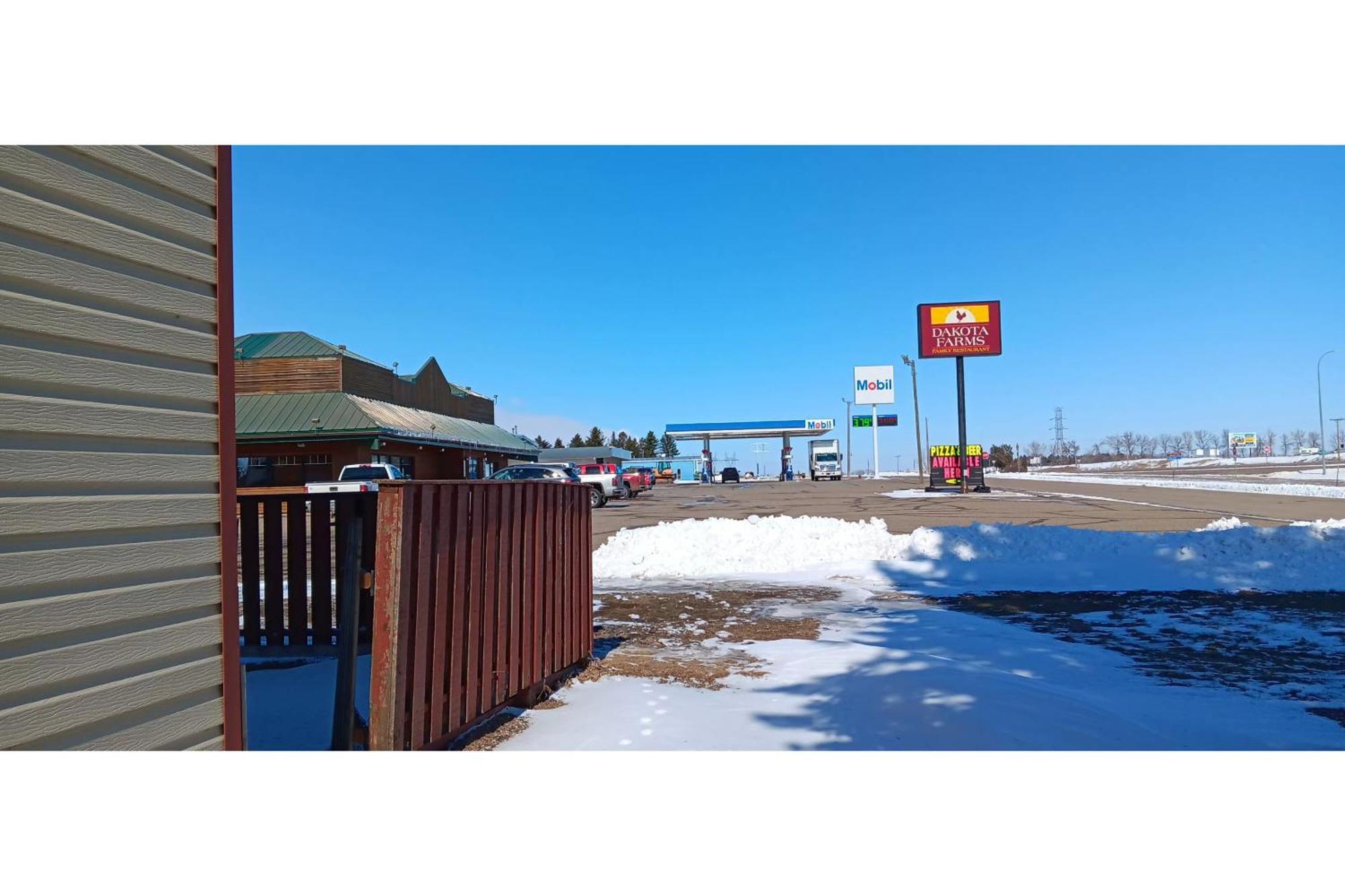 Scotwood Motel By Oyo Washburn Nd Dış mekan fotoğraf